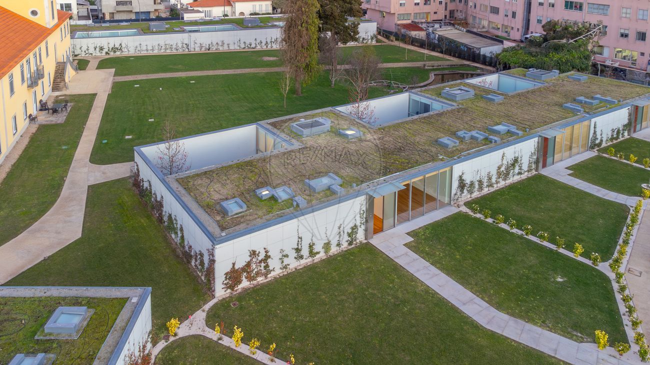 4 bedrooms House in Porto, Portugal No. 16967