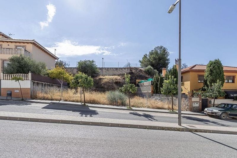 Земельный участок 500м² в Уэтор Вега, Испания № 222914