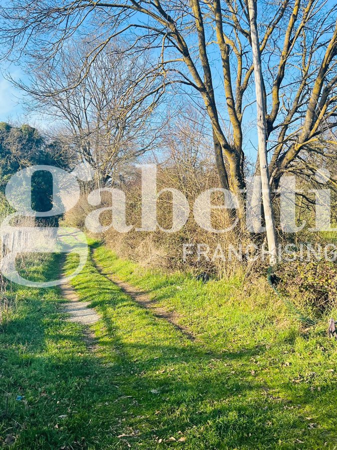 Земельный участок 5729м² в Орьоло Романо, Италия № 81089