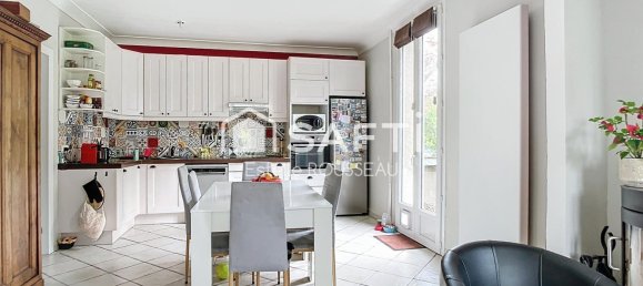 5 bedrooms House in Saint-Maur-des-Fosses, France No. 335027 3