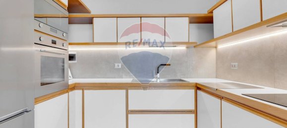 4 rooms Apartment in Segrate, Italy No. 184159 24