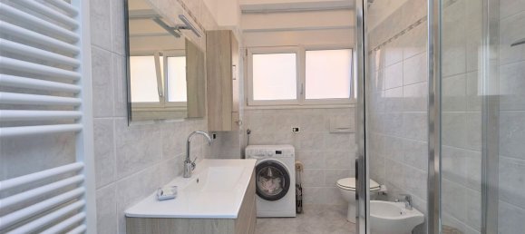 4 rooms Apartment in Albisola Superiore, Italy No. 66650 13