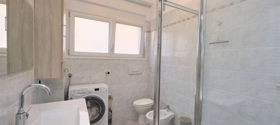 4 rooms Apartment in Albisola Superiore, Italy No. 66650 15