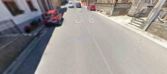 3 rooms Apartment in Simbario, Italy No. 271961 3