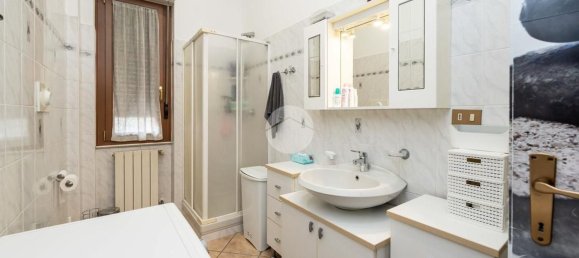 2 rooms Apartment in Milan, Italy No. 247573 9