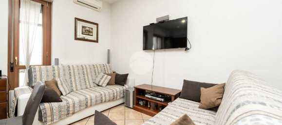 2 rooms Apartment in Milan, Italy No. 247573 34
