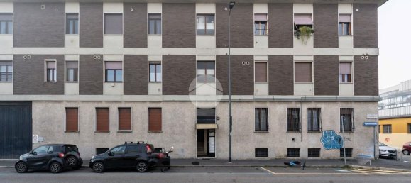 2 rooms Apartment in Milan, Italy No. 247573 15