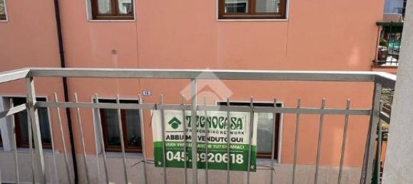 Дом с 5 комнатами в Верона, Италия № 160812 25