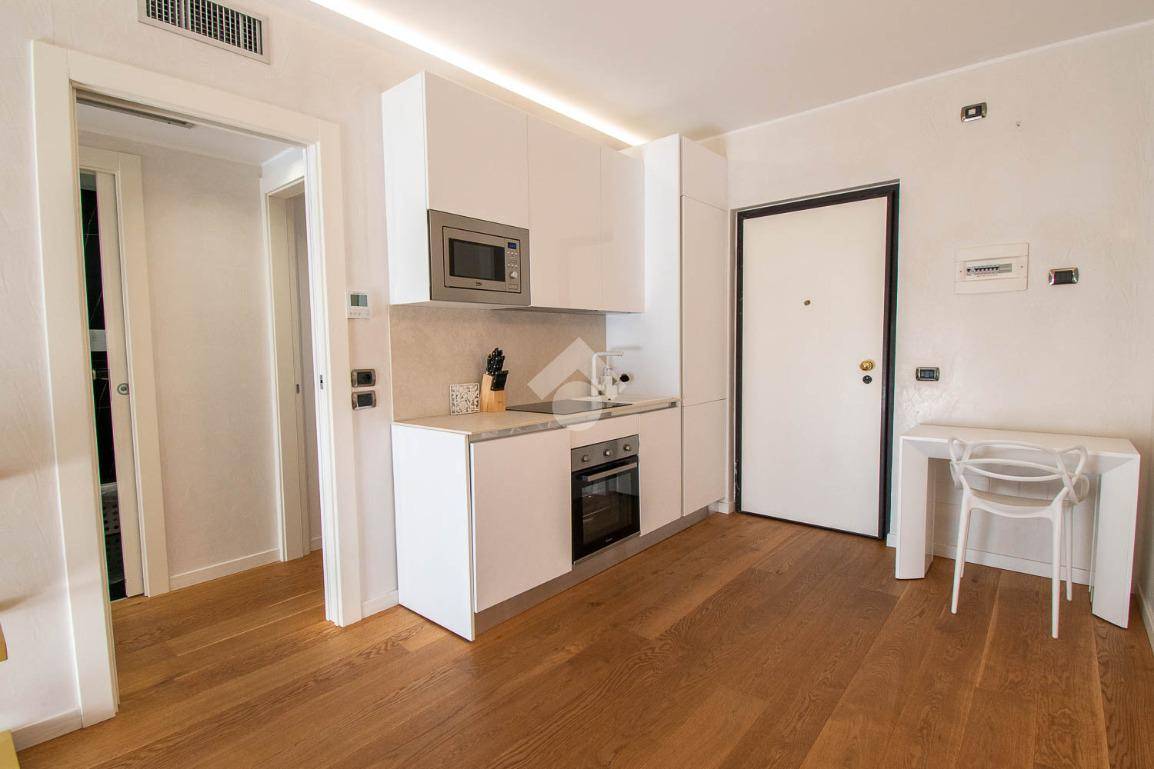 2 chambres Appartement à Padenghe sul Garda, Italy No. 71803