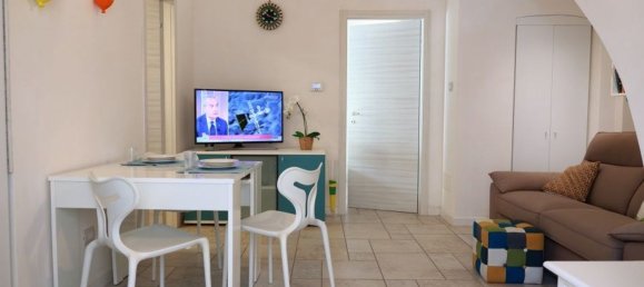 Дом с 2 спальнями в Полиньяно а Маре, Италия № 342810 8