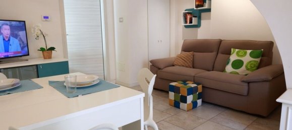 Дом с 2 спальнями в Полиньяно а Маре, Италия № 342810 9