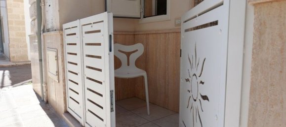 Дом с 2 спальнями в Полиньяно а Маре, Италия № 342810 11