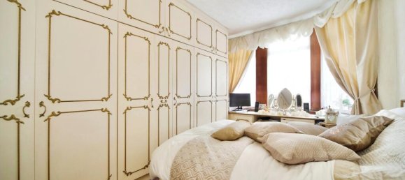 3 bedrooms House in East Ham, United Kingdom No. 11410 9