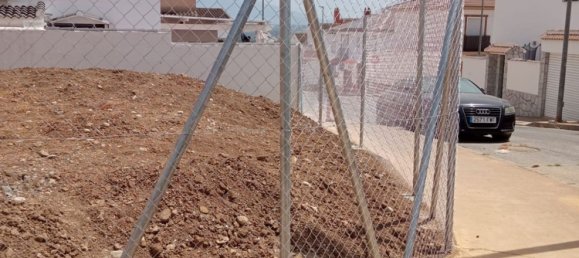  Land in Pizarra, Spain No. 155802 3