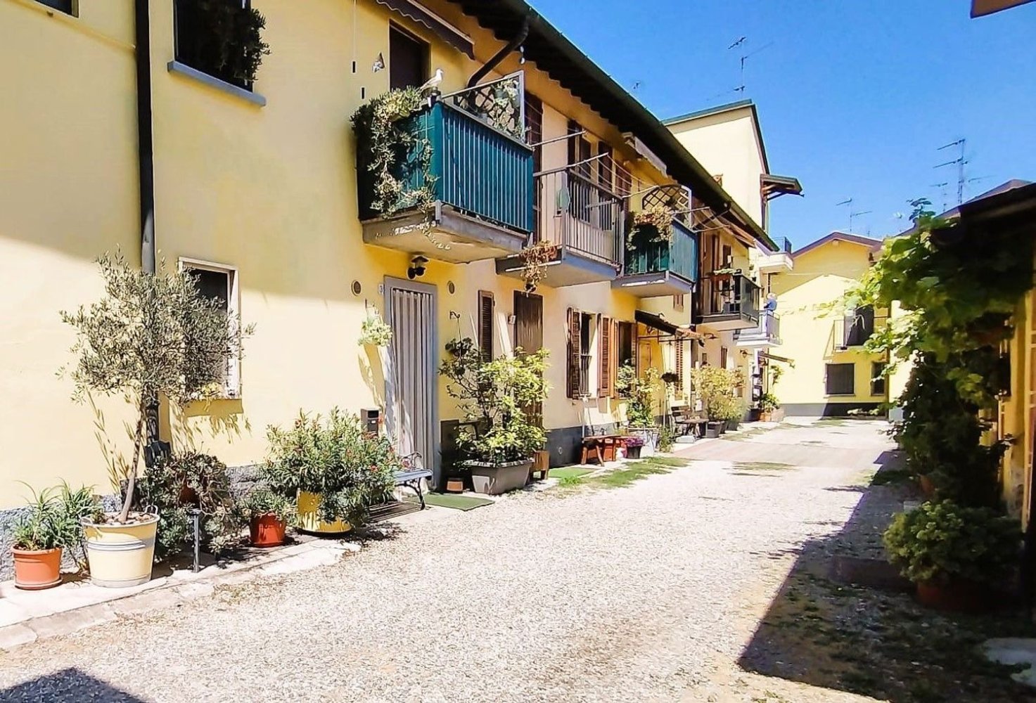 2-Zimmer Wohnung in Locate di Triulzi, Italy, Nr. 20912