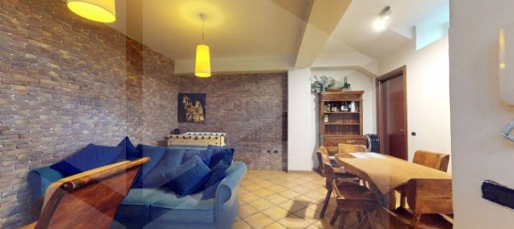 3 rooms Apartment in Pomigliano d'Arco, Italy No. 20746 4