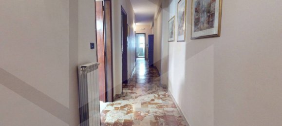 3 rooms Apartment in Pomigliano d'Arco, Italy No. 20746 12
