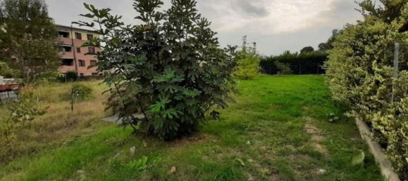 Terrain à Castelfranco Emilia, Italy 889m² No. 295612 2