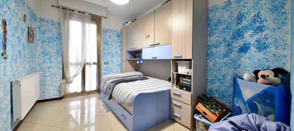 3 rooms Apartment in Cesano Maderno, Italy No. 153133 13