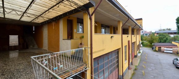 3 rooms Apartment in Cesano Maderno, Italy No. 153133 26