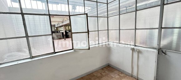 Склад 1991м² в Понт Канавезе, Италия № 252020 17