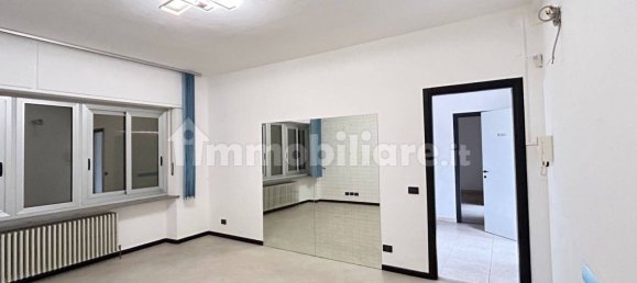 Склад 1991м² в Понт Канавезе, Италия № 252020 8