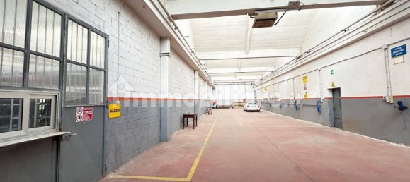 Склад 1991м² в Понт Канавезе, Италия № 252020 5