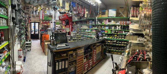 93m² Commercial property in Lisbon, Portugal No. 69257 12