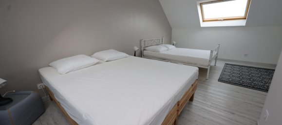 Casa de 4 dormitorios en Chemille-sur-Deme, France No. 47253 9