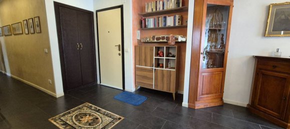 Apartamento de 3 divisões em Cinisello Balsamo, Italy N.º 287566 36