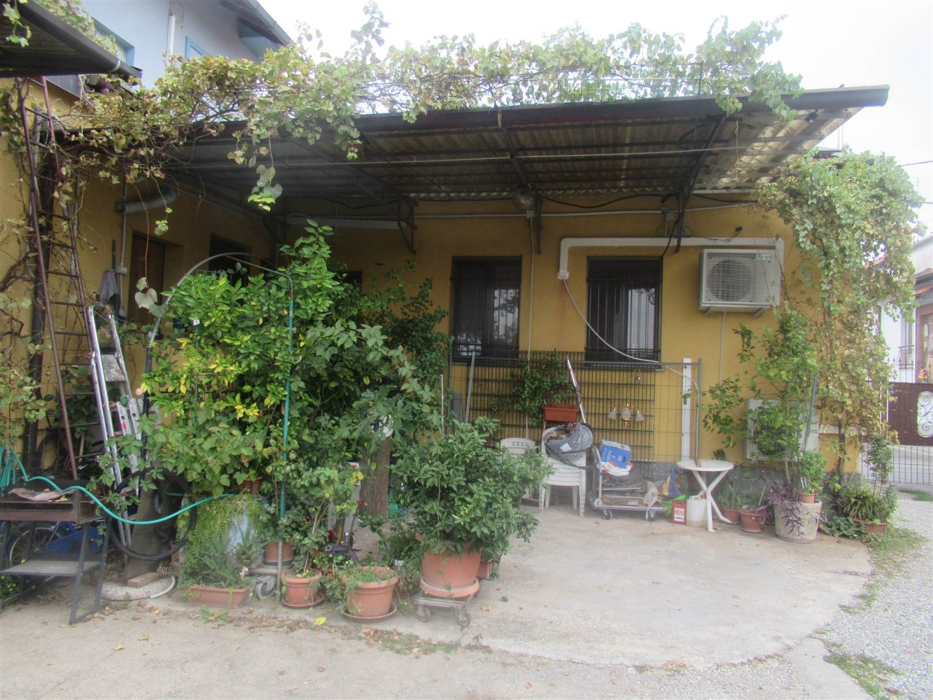 Casa de 2 dormitorios en Concorezzo, Italy No. 122172