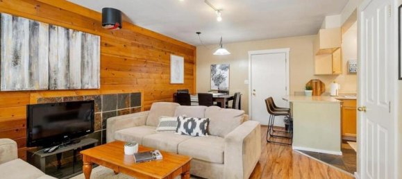 3 bedrooms House in British Columbia, Canada No. 1252 8