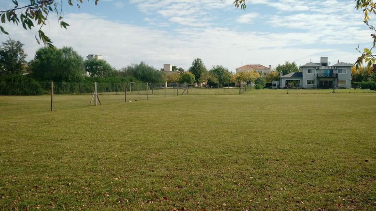 Grundstück in Cordoba, Argentina, Nr. 31101