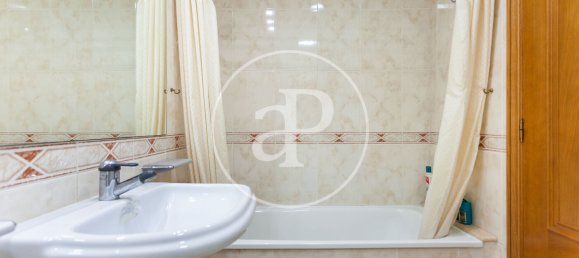 4 bedrooms Apartment in Valencia, Spain No. 155472 24