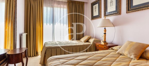 4 bedrooms Apartment in Valencia, Spain No. 155472 14