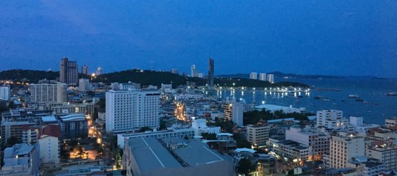 1 bedroom Condo in Pattaya, Thailand No. 1215 3