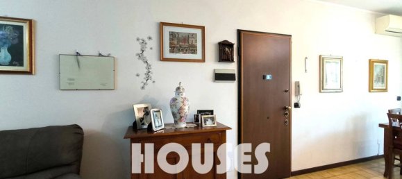 2 Schlafzimmer Wohnung in Milan, Italy, Nr. 258213 47