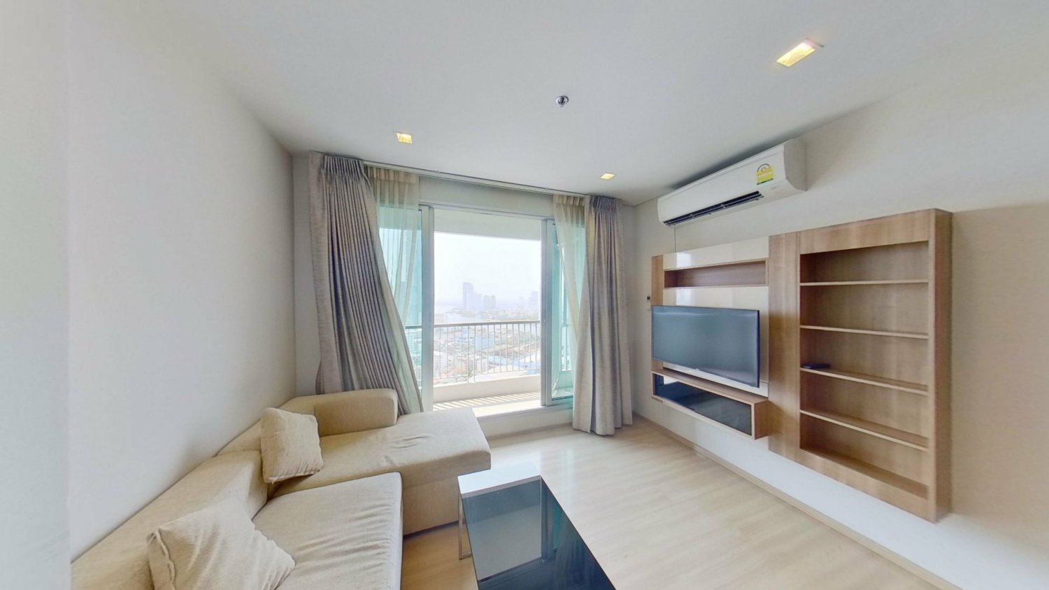 2 bedrooms Condo in Sathon, Thailand No. 63773