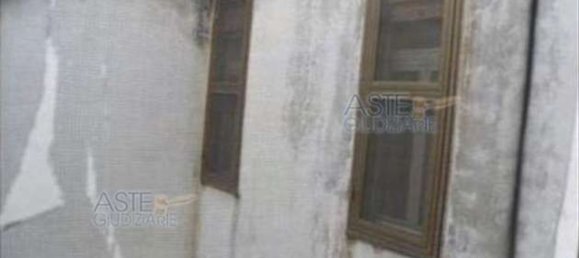 6 rooms Apartment in Scordia, Italy No. 51129 7