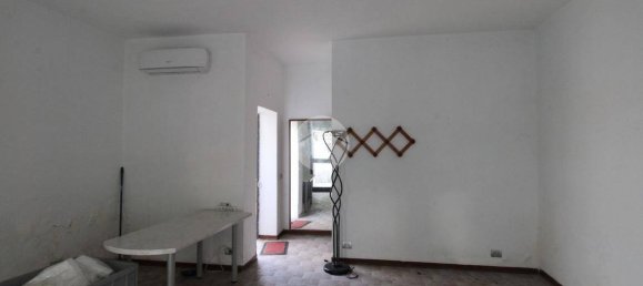 1 room Office in Pieranica, Italy No. 87264 11