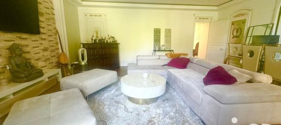 Квартира с 2 спальнями в Вал-д'Уаз, Франция № 356090 3