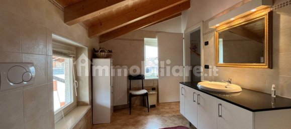 2 bedrooms Apartment in Novella, Italy No. 302475 13