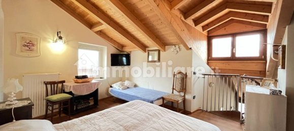 2 bedrooms Apartment in Novella, Italy No. 302475 9