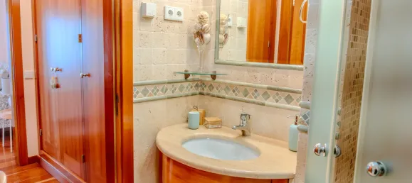 5 bedrooms Villa in Quarteira, Portugal No. 101834 14