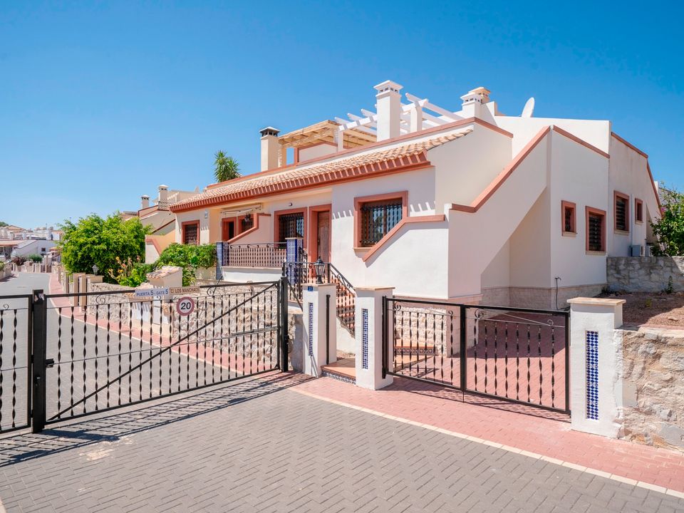 2 bedrooms Villa in San Miguel de Salinas, Spain No. 282227
