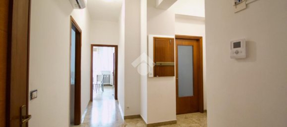 3 rooms Apartment in Reggio Emilia, Italy No. 7327 24