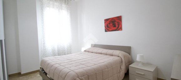 3 rooms Apartment in Reggio Emilia, Italy No. 7327 30