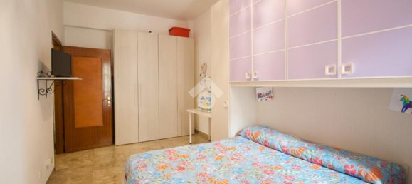 3 rooms Apartment in Reggio Emilia, Italy No. 7327 27