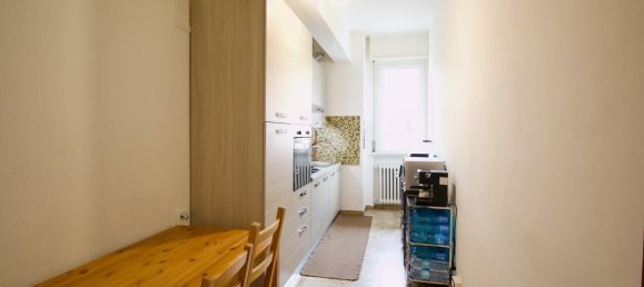 3 rooms Apartment in Reggio Emilia, Italy No. 7327 16
