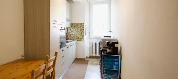 3 rooms Apartment in Reggio Emilia, Italy No. 7327 14